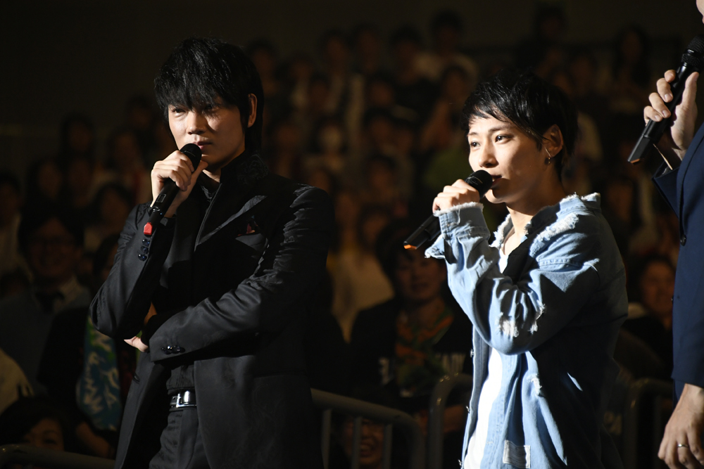 綾野剛＆UVERworld・TAKUYA∞