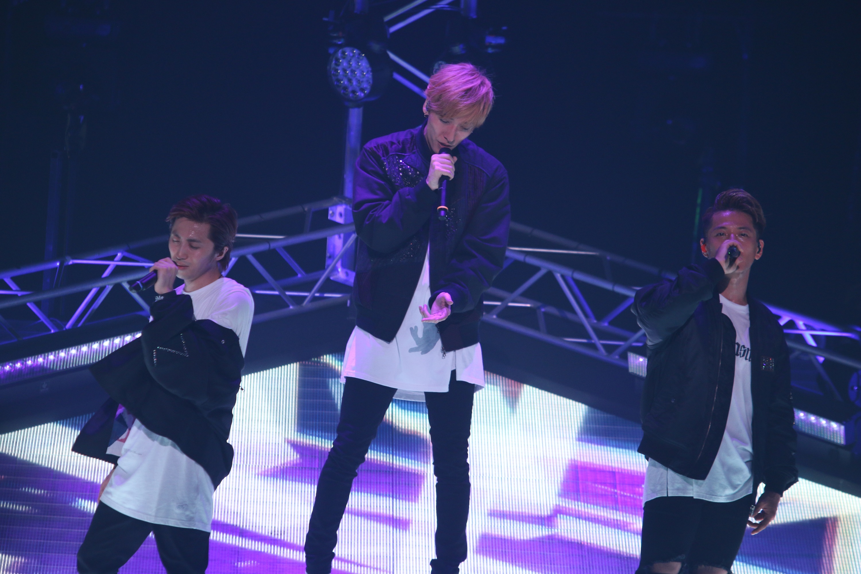 w-inds. 撮影＝久保永隆二
