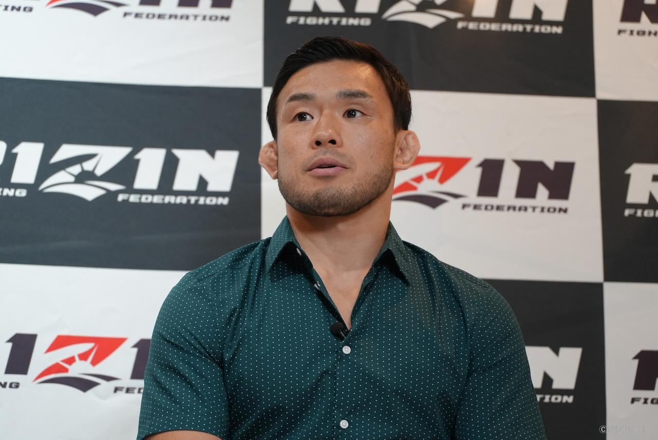 「RIZINバンタム級王座を守る」と語る扇久保