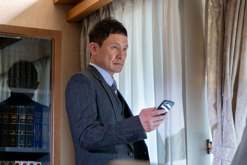 （C）2021「裸の天使 赤い部屋」製作委員会