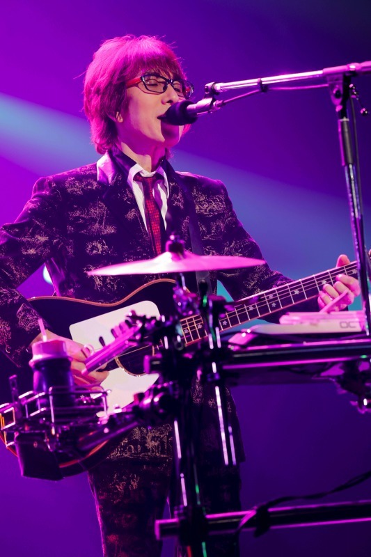 THE ALFEEの90回目の武道館ライブに堺正章が登場、The KanLeKeeZ THE ALFEEの90回目の武道館ライブに堺正章が登場、The KanLeKeeZ