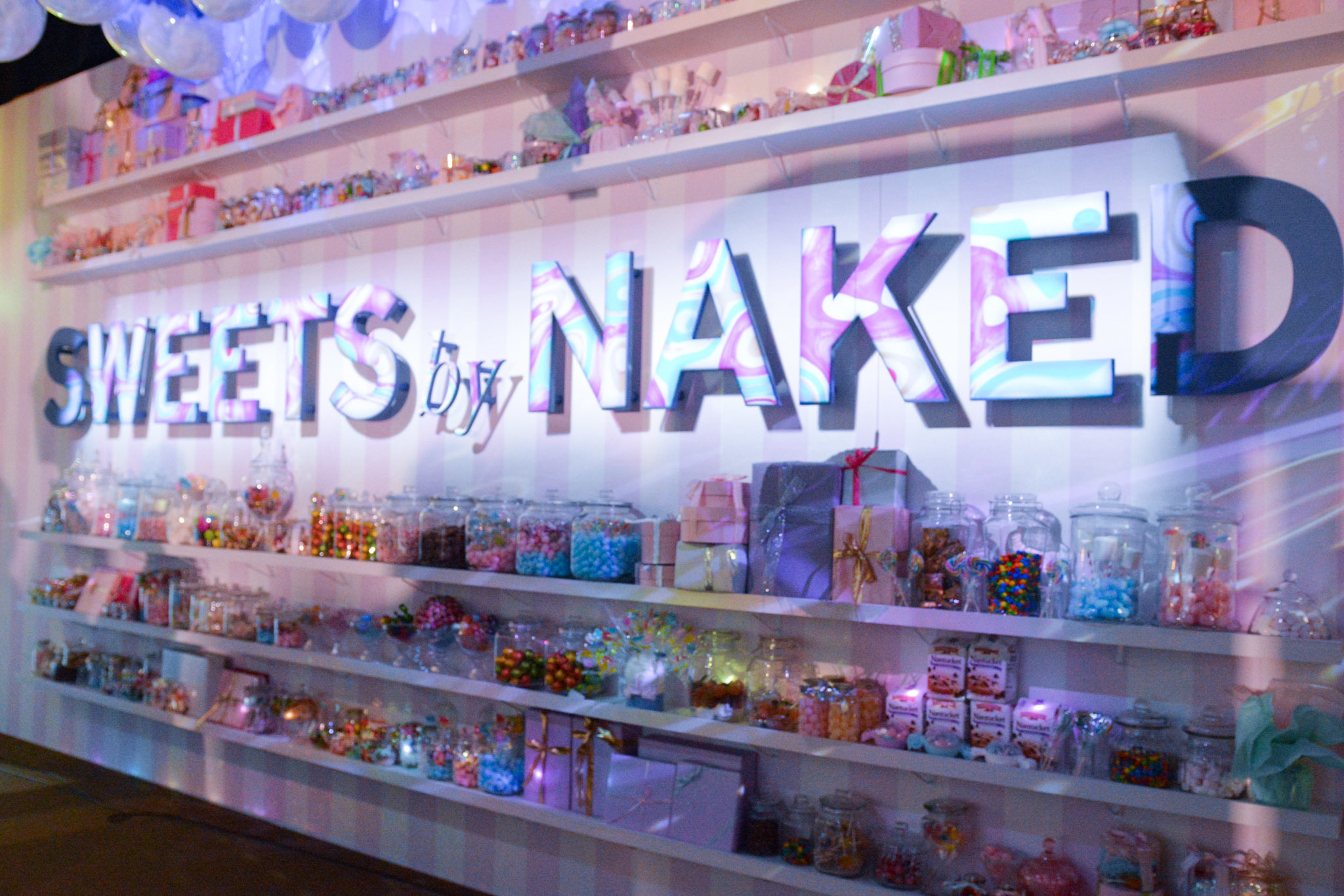 本物のお菓子でできた スイーツタウン が表参道に Sweets By Naked の全貌をレポート Spice エンタメ特化型情報メディア スパイス