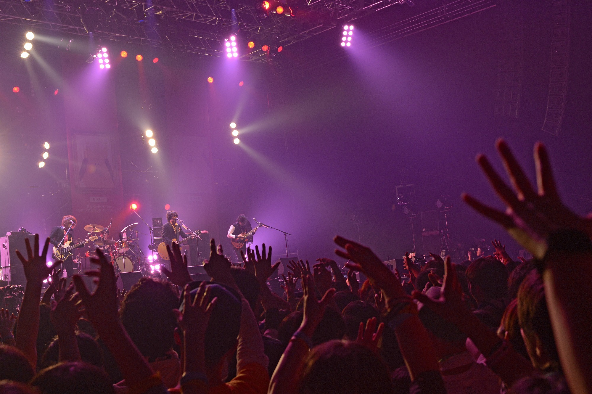 KANA-BOON　Photo by TEPPEI