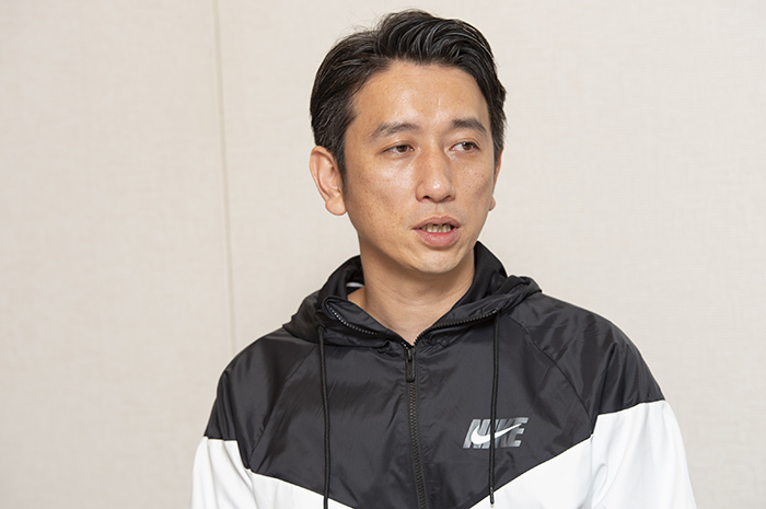 岩井秀人