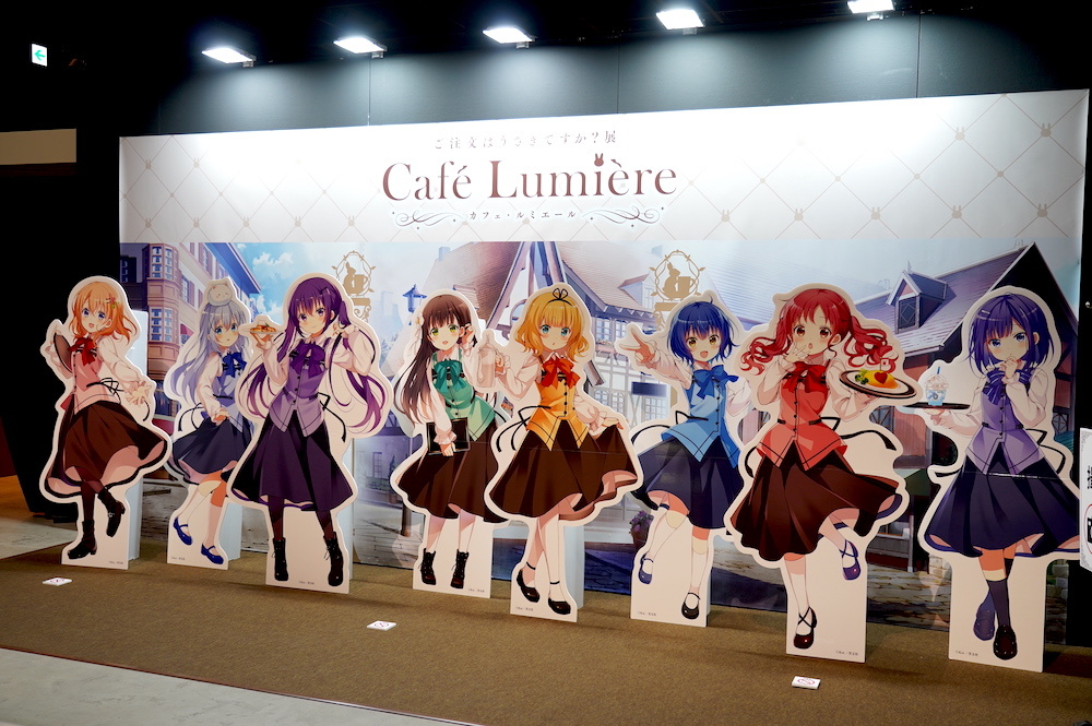 新規描き下ろしイラストも！『ご注文はうさぎですか？展 Café Lumière