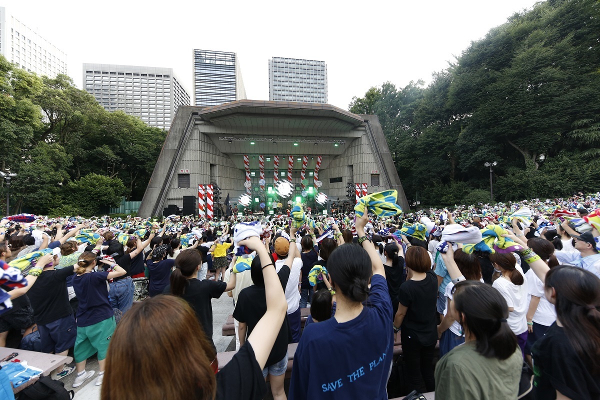 Mrs. GREEN APPLE 撮影＝ウチダ アキヤ