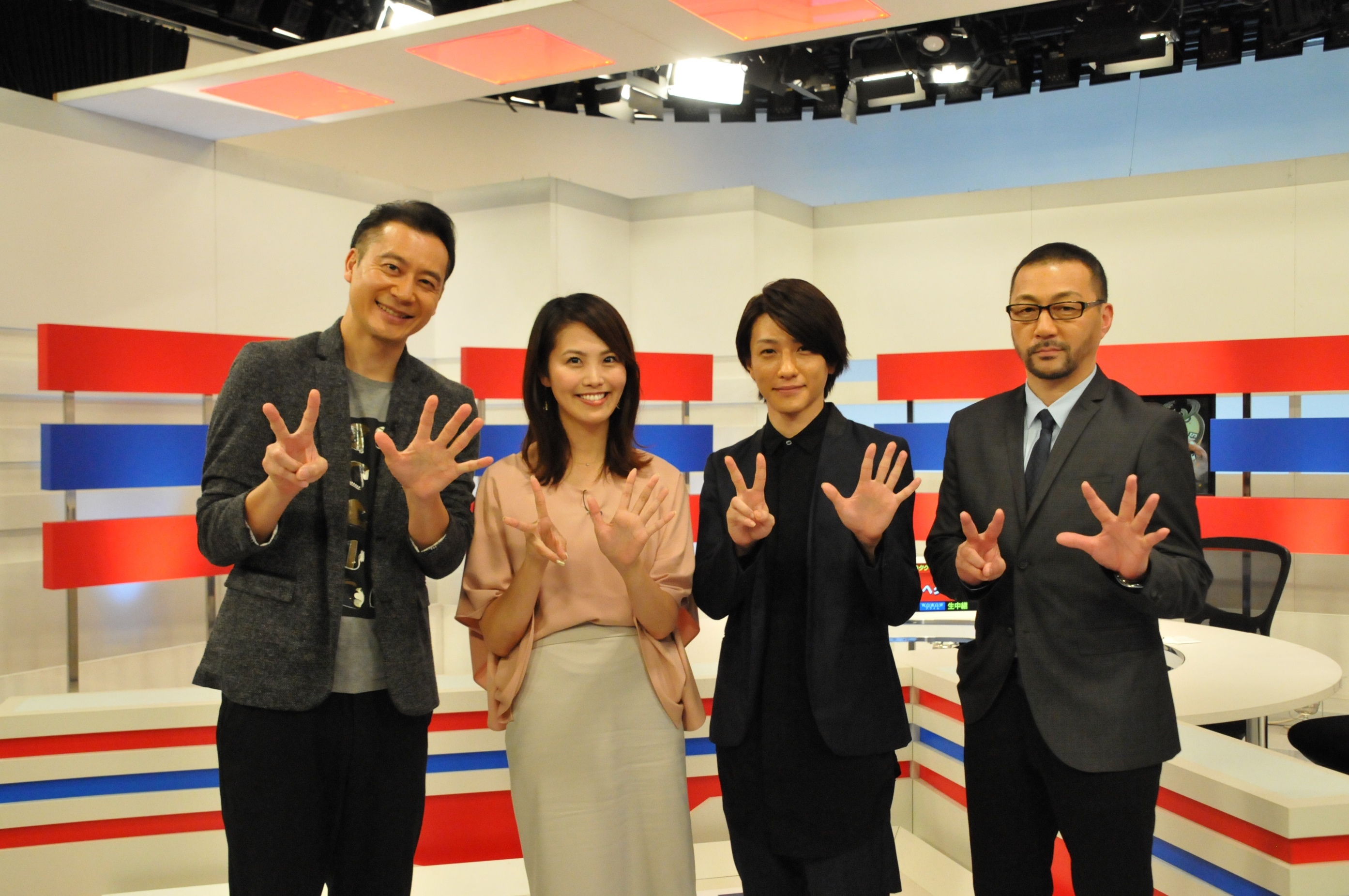 (左より）長澤壮太郎、渋佐和桂奈、鈴木拡樹、中原雄（取材日：2018年3月10日） (C)WOWOW