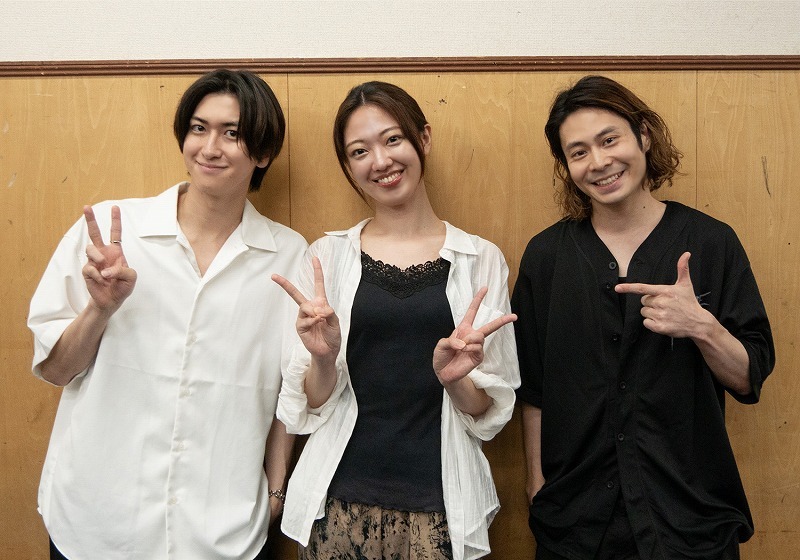 左から　相葉裕樹、佐藤絵里佳、鯨井康介
