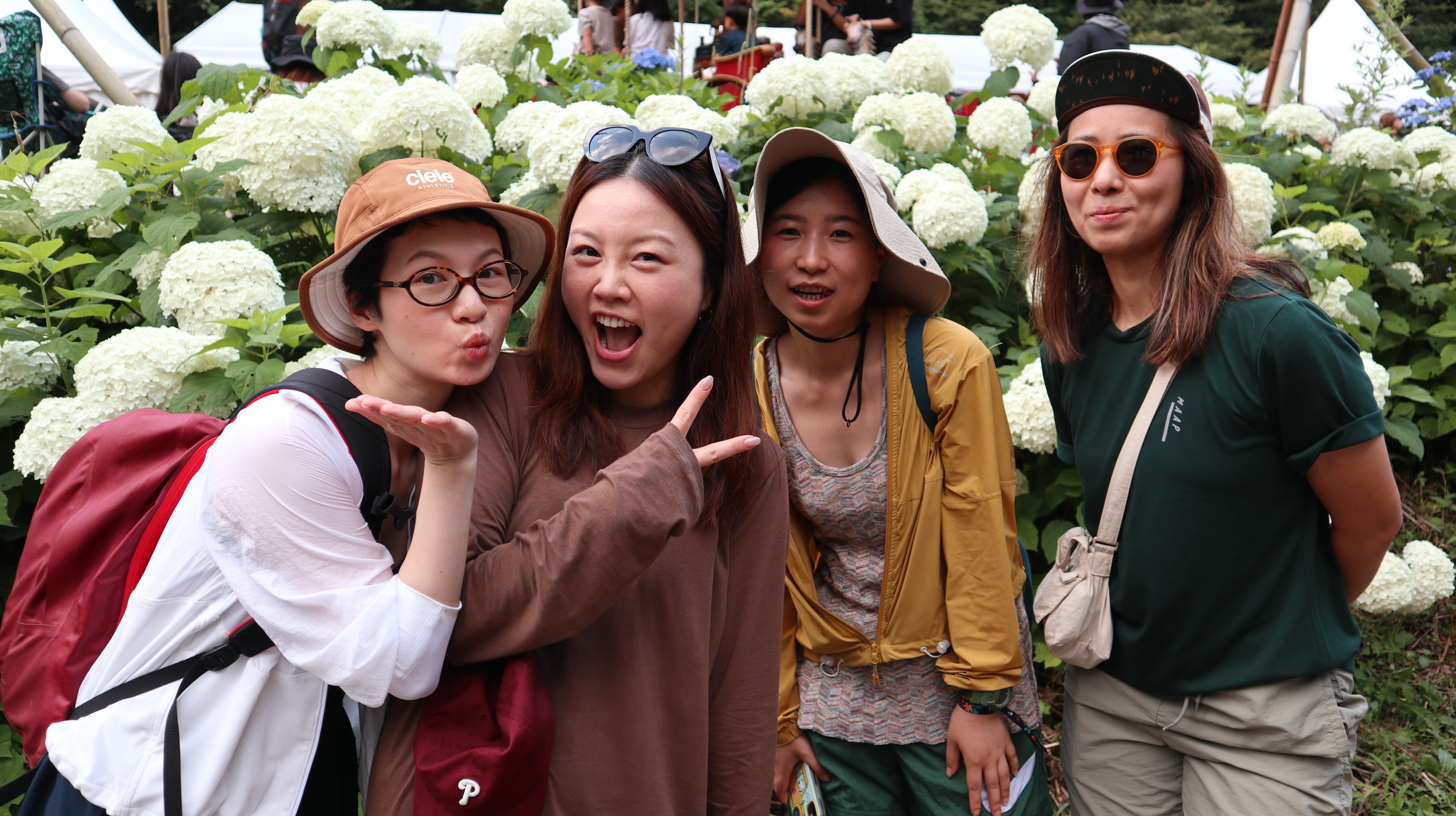 Emma and her schoolmates from China