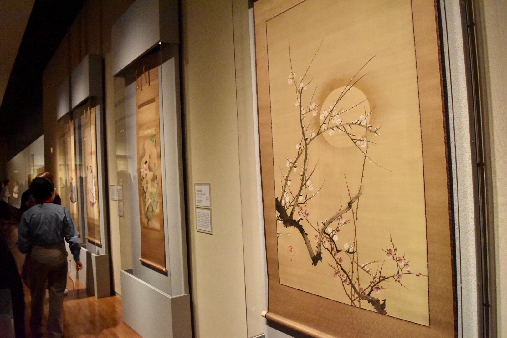 酒井抱一 《月梅図》 19世紀（江戸時代） 山種美術館蔵