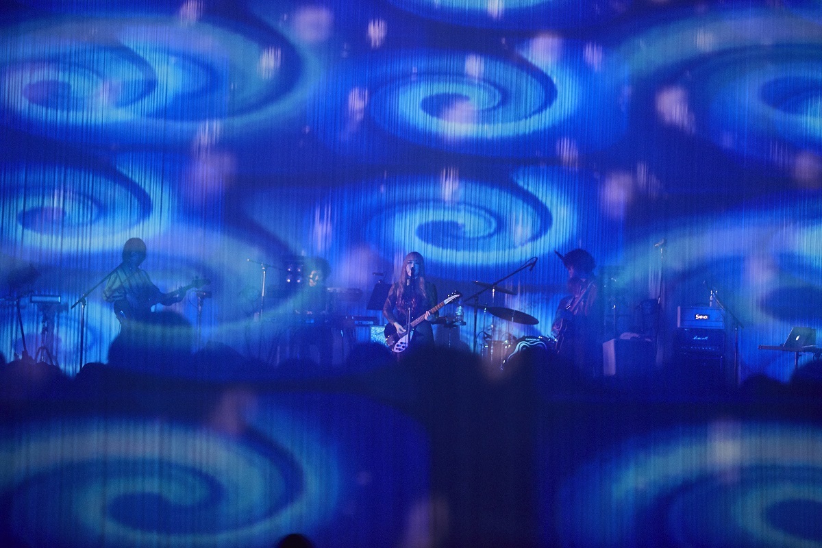 GLIM SPANKY 撮影＝鳥居洋介