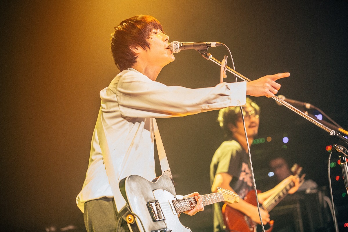 PELICAN FANCLUB Photo by Ray Otabe