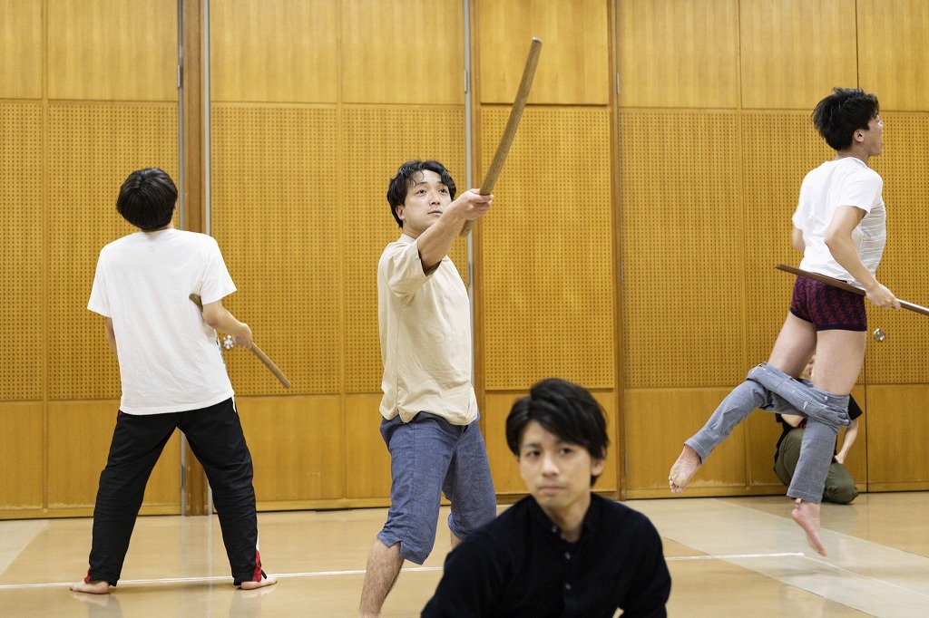 劇団 短距離男道ミサイル　オンラインプレイベント、公開稽古より 　写真：小田島万里