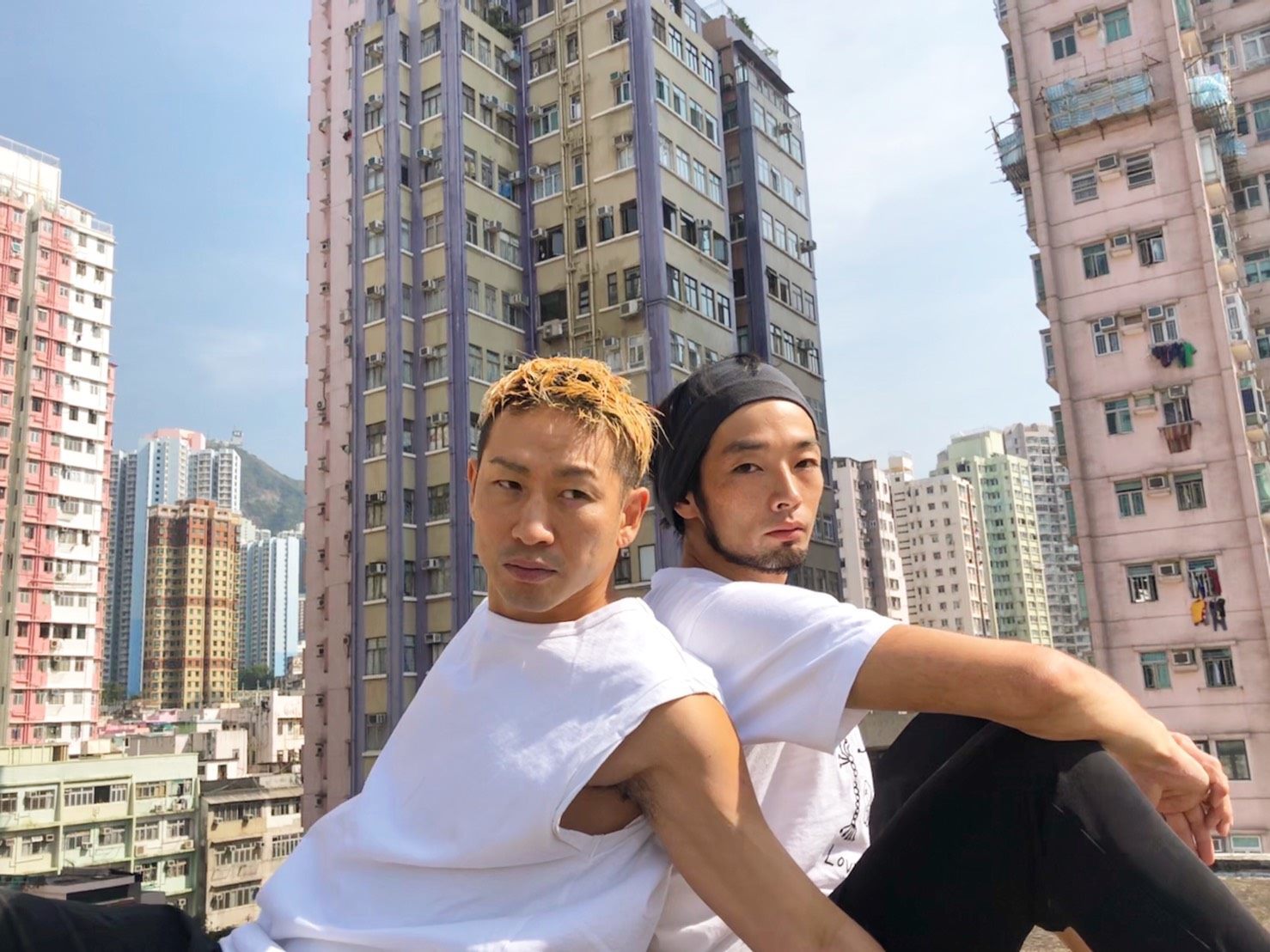 辻本知彦（左）と森山未來