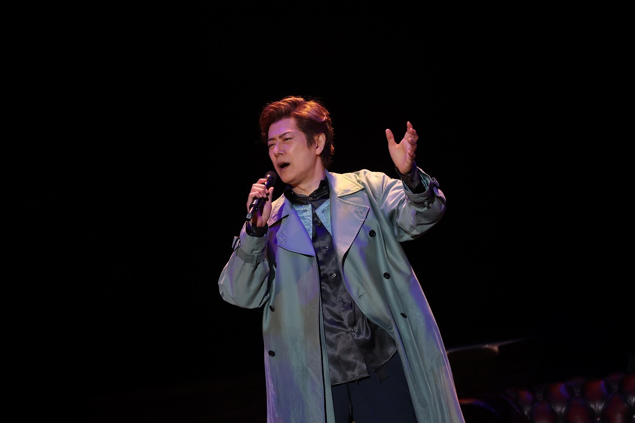 山口祐一郎 　　　　　写真提供：東宝演劇部