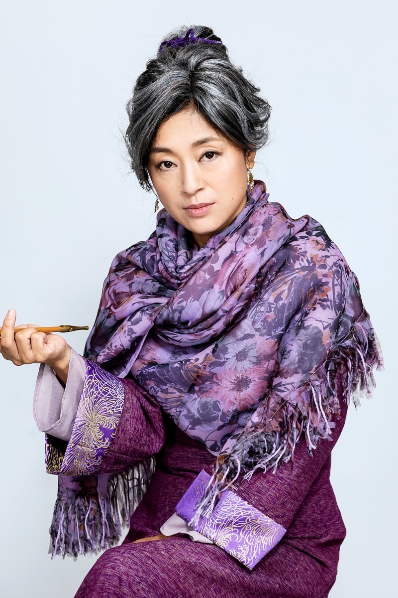 ギガン役 築山万有美 (C)草凪みずほ・白泉社／舞台『暁のヨナ』製作委員会