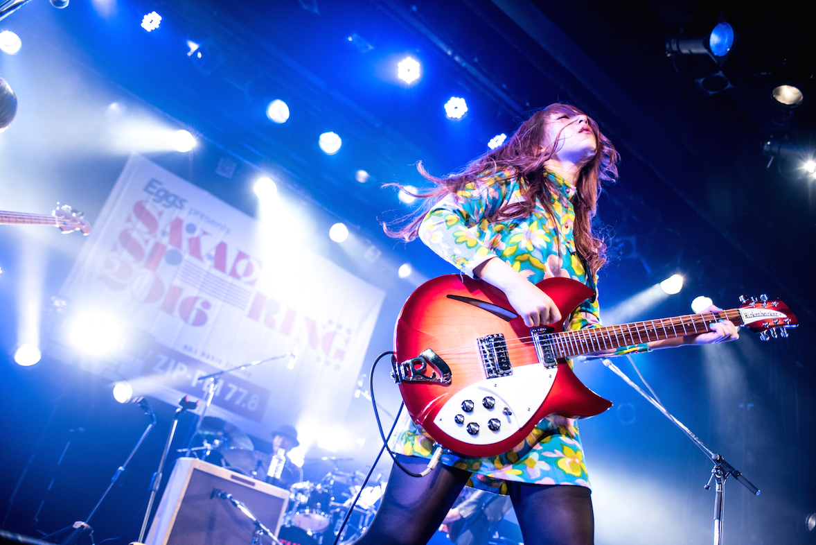 GLIM SPANKY