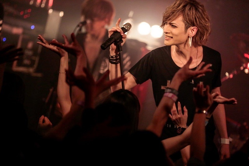 CLØWD 2017.2.5 新宿Zirco Tokyo 撮影＝西槇太一