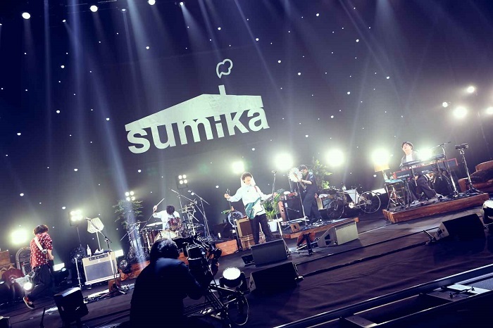 『sumika Free Online Live at さいたまスーパーアリーナ』より （C）後藤壮太郎