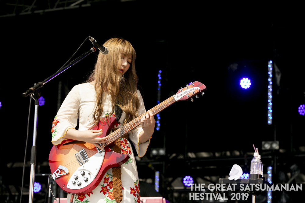 GLIM SPANKY