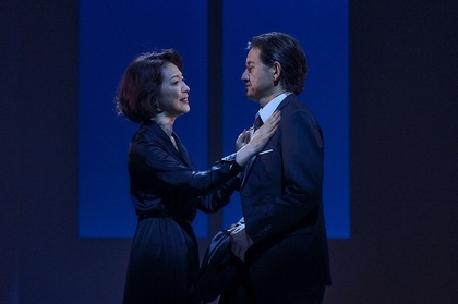 La Mère 母』『Le Fils 息子』同時上演【公式】東京芸術劇場