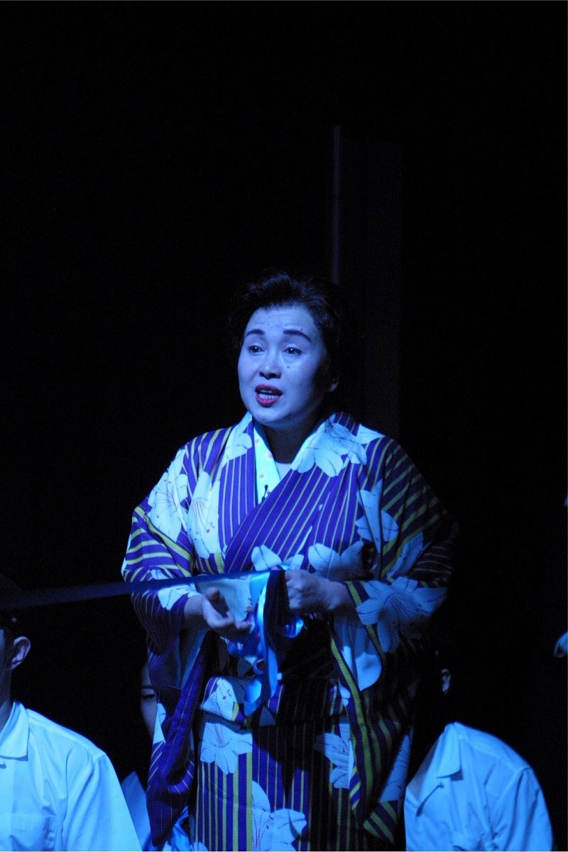 2007年12月公演版『りぼん』舞台写真