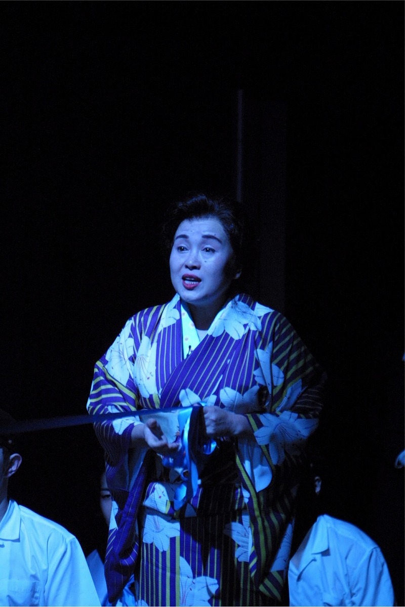 2007年12月公演版『りぼん』舞台写真
