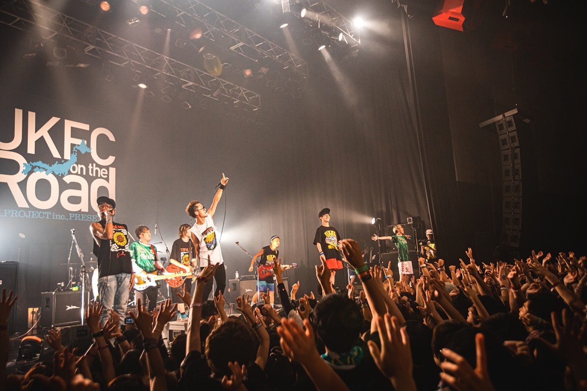 TOTALFAT：Photo by かわどう