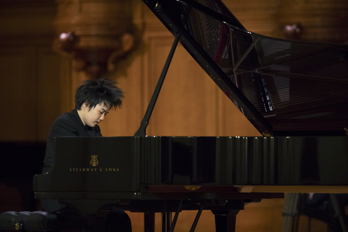 藤田真央 in 第16回チャイコフスキー国際コンクール  　(C) Evgeny Evtykhov