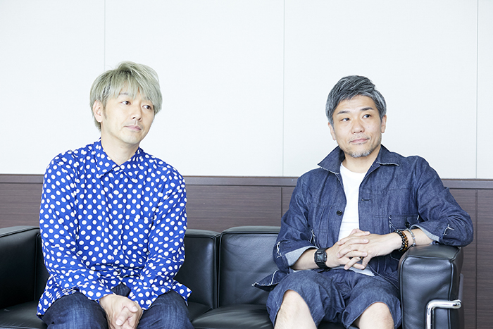 （左から）川本成、喜安浩平