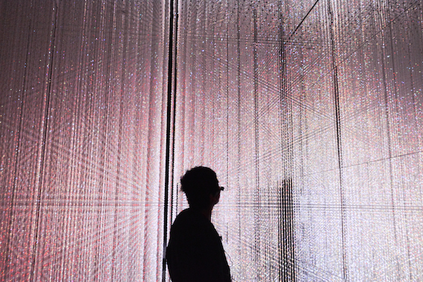 圧倒的な「The Infinite Crystal Universe」の空間