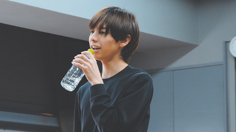 朗読劇『461個の弁当は、親父と息子の男の約束。』2025　稽古場場面写真 　　　　　　　　(C)AOI Pro.／サンライズプロモーション東京