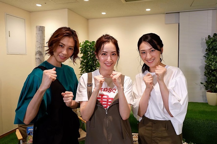 （左から）瀬戸かずや、真飛聖、桜乃彩音