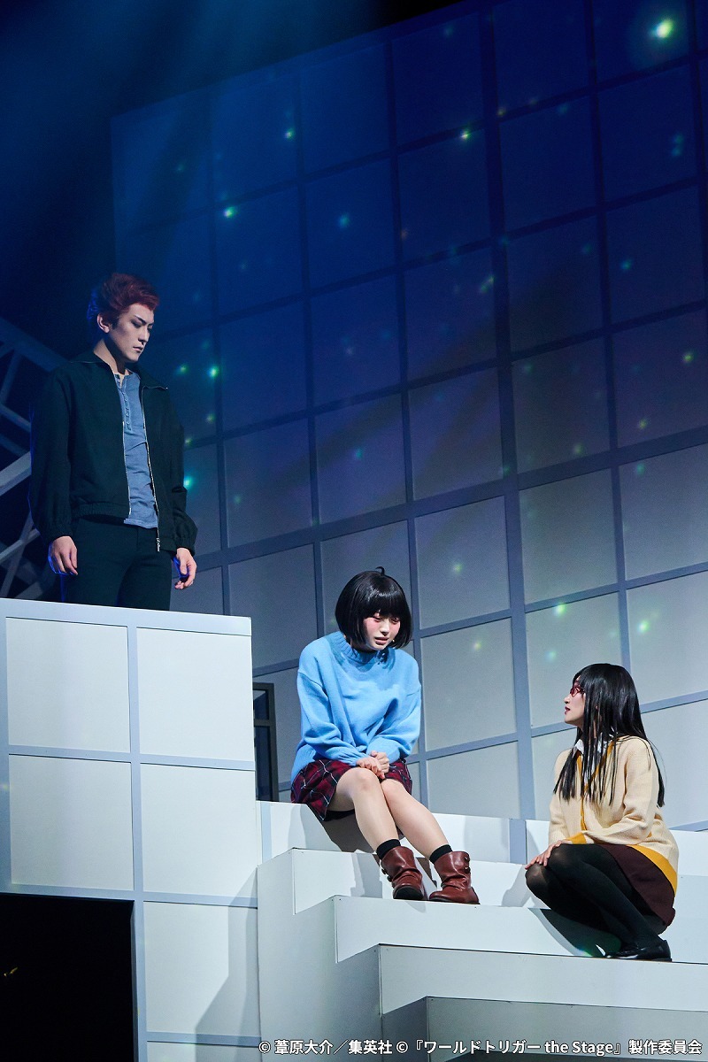 (C) 葦原大介／集英社 (C)『ワールドトリガー the Stage』製作委員会