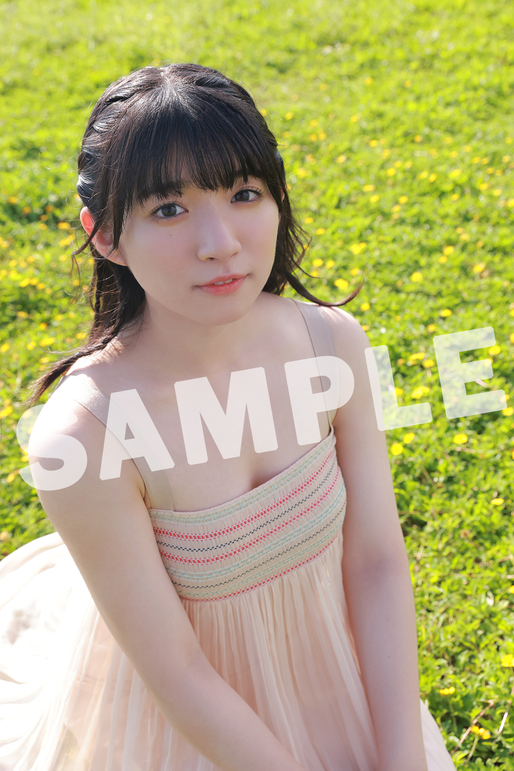 進藤あまね1st写真集_セブンネット特典ブロマイド