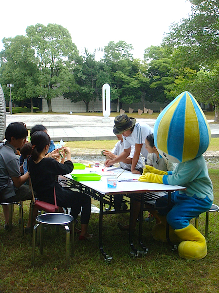 多くのファミリーや岐阜県のゆるキャラ「ミナモ」も参加