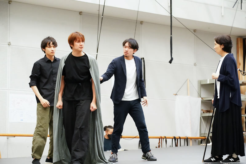 （左から）須藤瑞己、浦井健治、福士永大、那須佐代子 　（撮影：田中亜紀）
