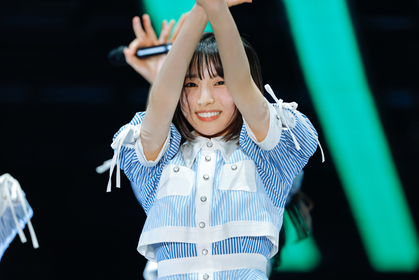 日向坂46の新メンバー、五期生10人が「おもてなし会」で初パフォーマンス～個性あふれる特技と歌で、代々木第一体育館を揺らす